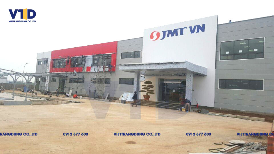 Vách kính cửa kính công ty JMT Quế Võ 2