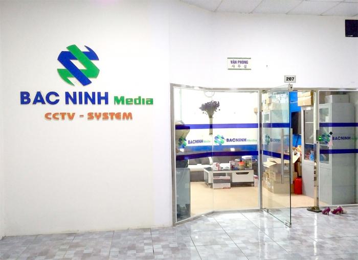 Thi công cửa kính thủy lực tại Bắc Ninh - Bắc Ninh Media